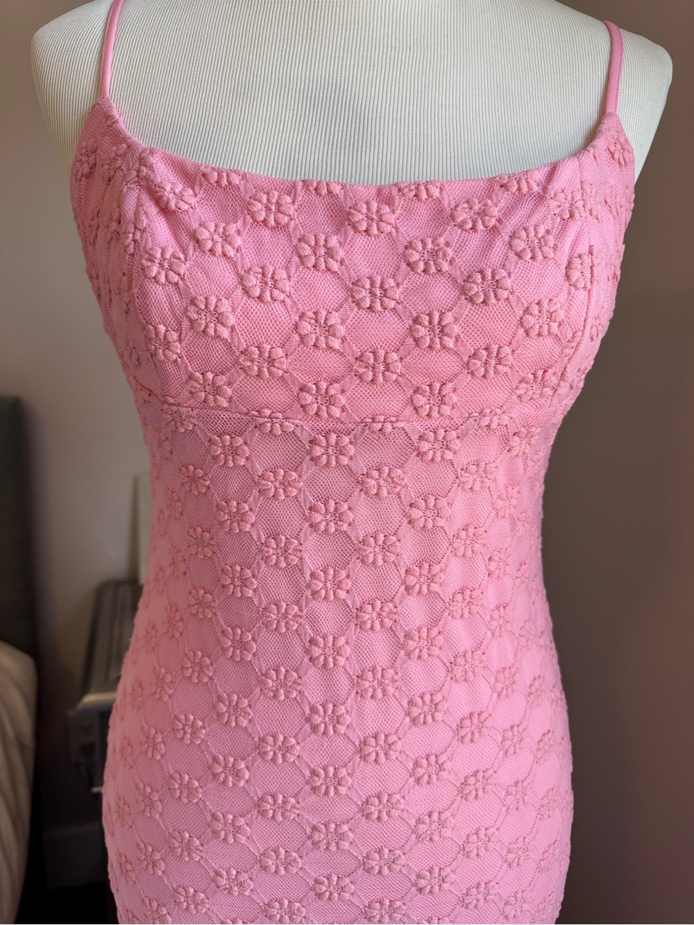 Bardot Adoni Midi Dress in Lili Pink Size 8/L - Picture 2 of 7